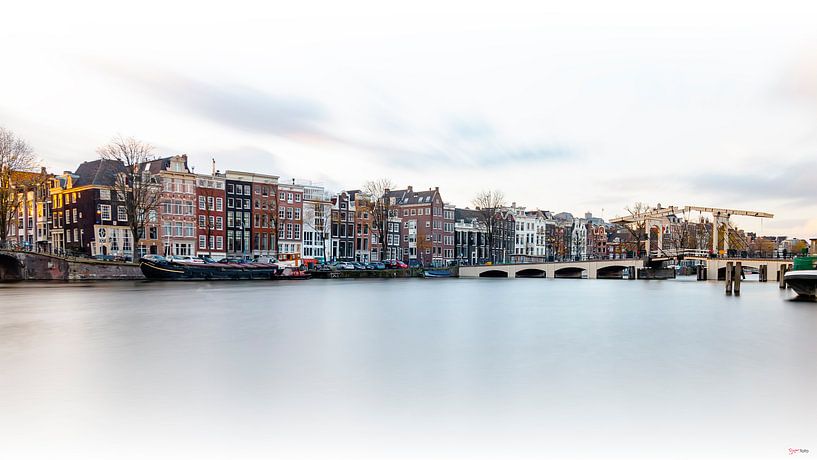 Amsterdam  Magere brug / Schlanke Brücke  von Arjan Almekinders