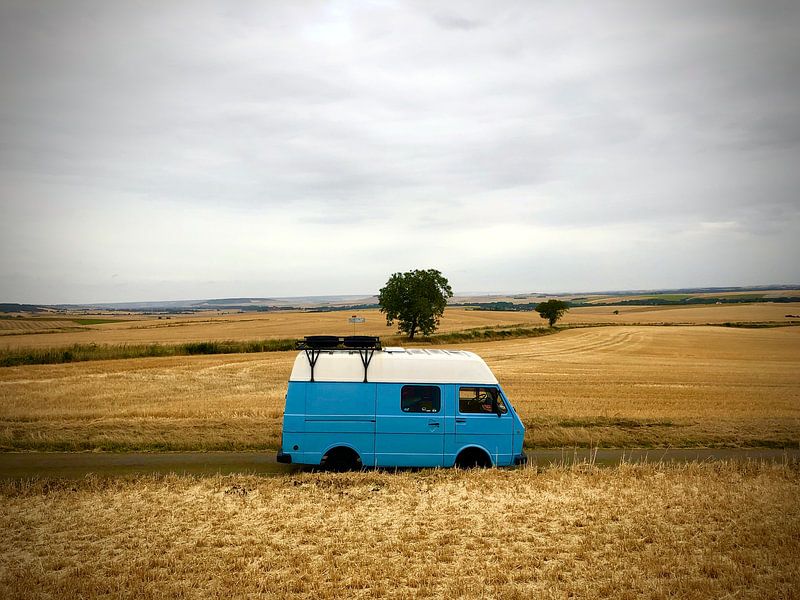 VW Campervan van Leonie Pereboom