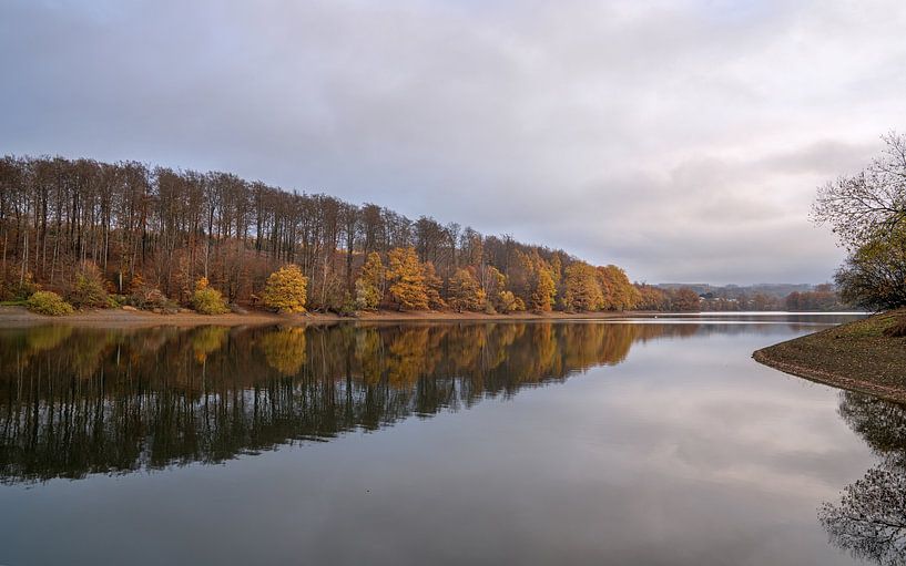 Lingesetalsperre, Bergisches Land, Duitsland van Alexander Ludwig