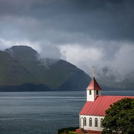 Kirche Kunoy von Kim Claessen