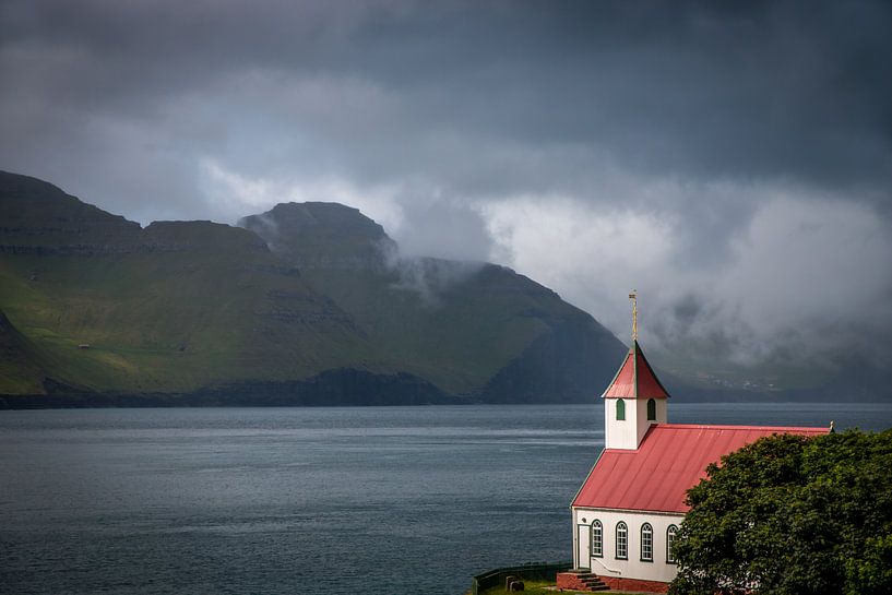 Kirche Kunoy von Kim Claessen