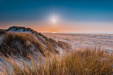 Sunset Terschelling by Arjen Zeeders