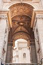 Gouden  plafond in Vaticaanstad van Anouschka Hendriks thumbnail