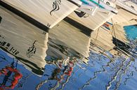 Reflectie zeilboten in het water van Stefania van Lieshout thumbnail