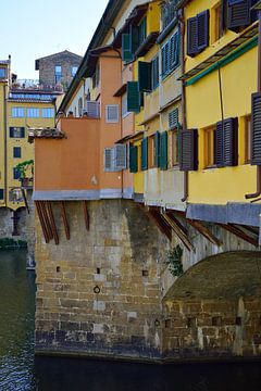 Ponte Vecchio houses by Frank's Awesome Travels