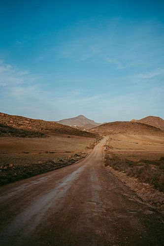 Roadtrip wanderlust | Photoprint dirtroad South of Spain