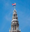 Turm der Noorderkerk am Königstag in Amsterdam von Eye on You Miniaturansicht