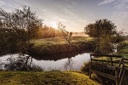 Sonnenaufgang des Flusses Geul
