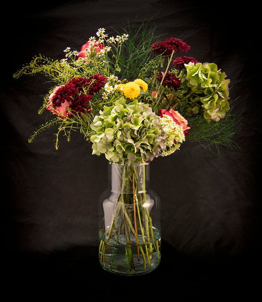 Fleurs dans un vase par Richard Zeinstra