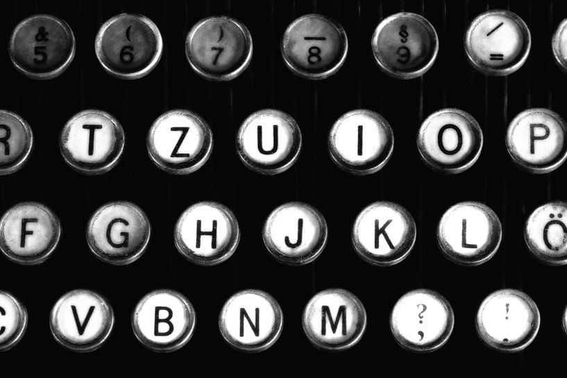 Typemachinetoetsen zijn zwart-wit beeld van Falko Follert