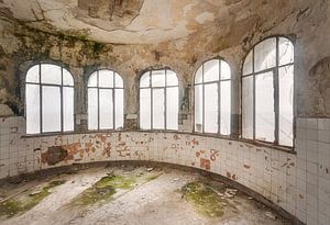 Blick auf das Meer – Constanta Casino, Rumänien. von Roman Robroek – Fotos verlassener Gebäude