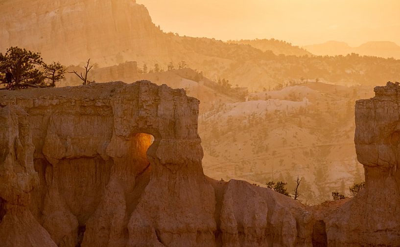 Sunset at Bryce Canyon van Peter Nijsen