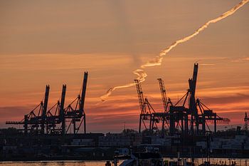 waalhaven rotterdam 010 sunset beautiful skies
