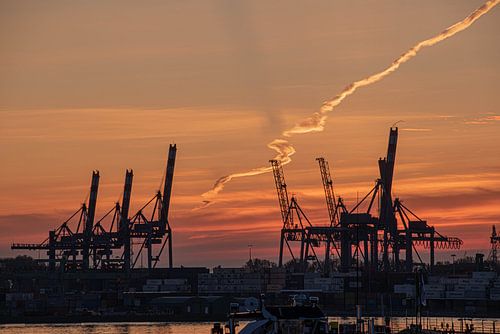 waalhaven rotterdam 010 sunset beautiful skies