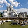 Les constructions de Gehry dans le Medienhafen de Düsseldorf (117512) sur Franz Walter