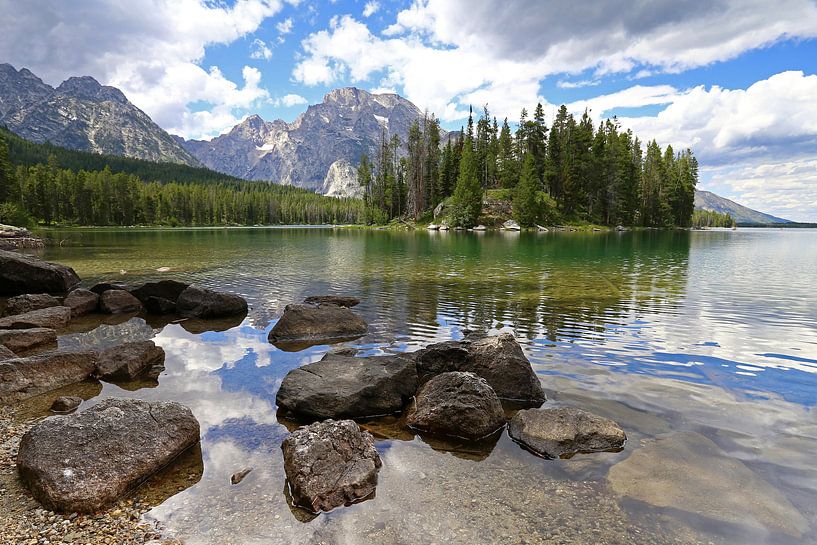 Lac de montagne dans le parc national du Grand Teton. par Antwan Janssen