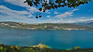 Uitzicht op Lac de Bourget van Tanja Voigt