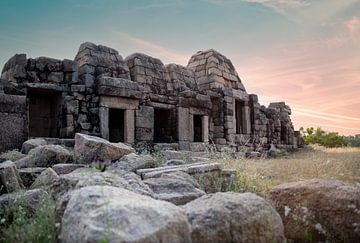 Stenen tempel in India. van Floyd Angenent