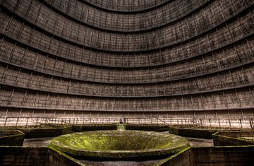 Cooling tower by Frank Quax