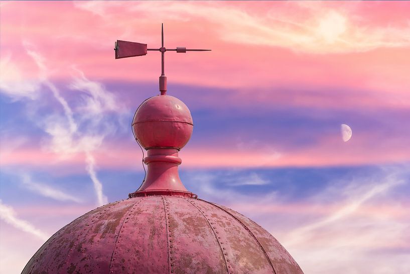 The old lighthouse roof at sunset by Lisette Rijkers