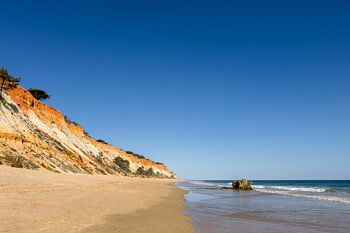 Plage rouge – Falesia, en Algarve