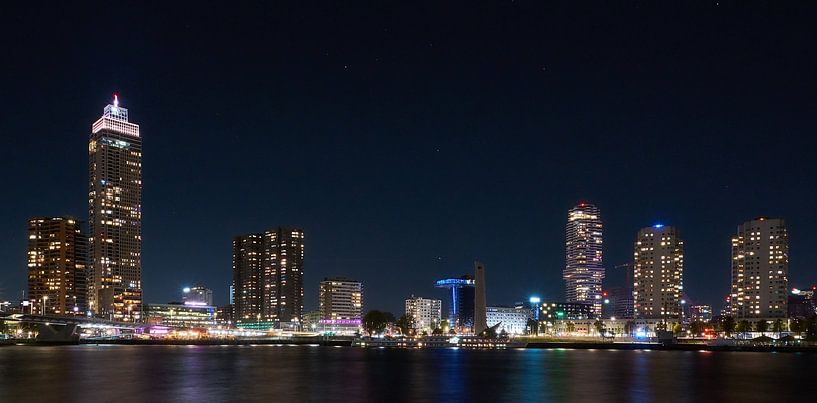 Rotterdam's skyline on the Nieuwe Maas by Ad Jekel