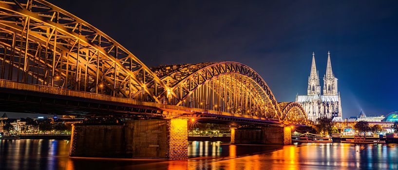 Cologne la nuit par Günter Albers