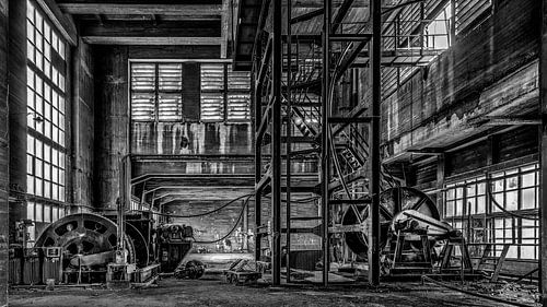 Silent Strength of Steel