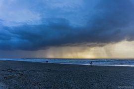 Wet and Dry by Andre Klooster