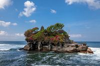 Tanah Lot water temple in the island of Bali, Indonesia. Outdoor Indonesia nature landscape