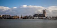Dordrecht rivierzicht 6 van John Ouwens thumbnail