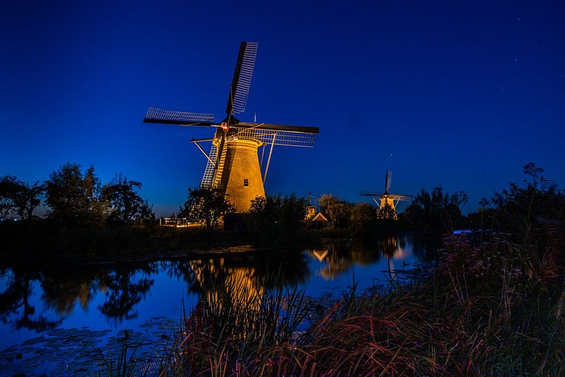 Illuminated Mills Kinderdijk by Peter Verheijen