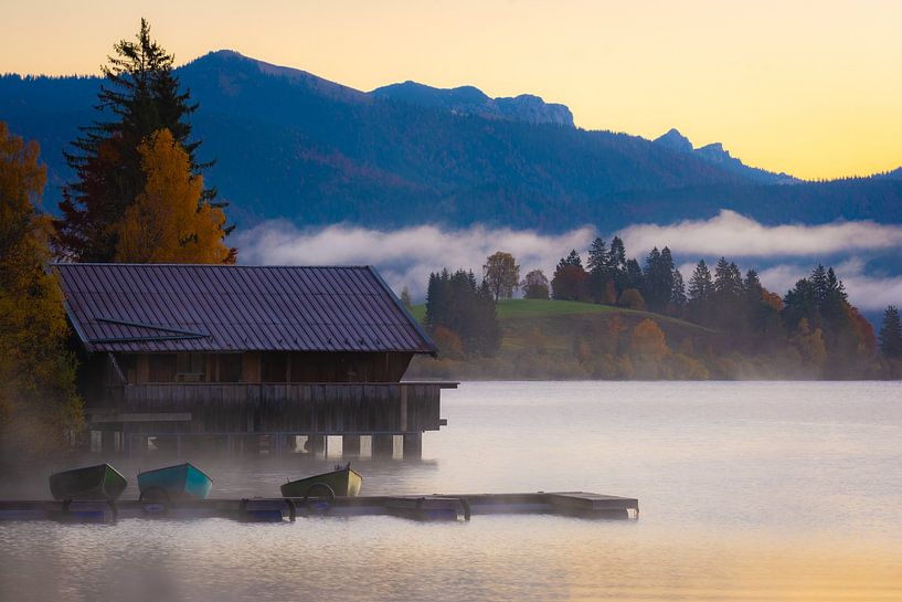 Autumn morning at the Walchensee by Martin Wasilewski