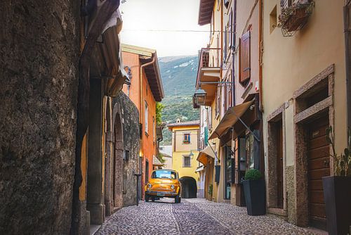 Fiat 500 in Italië | kleur | reisfotografie