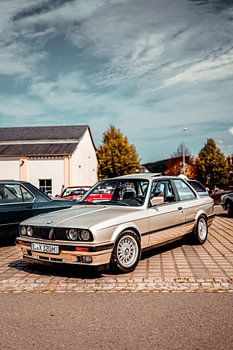 BMW E30