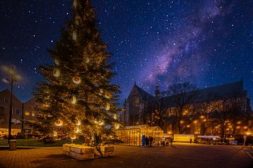 Christmas on the church square in Alkmaar by peterheinspictures