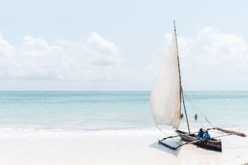 Tropisch strand in Zanzibar van Sylvia Heeren