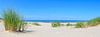 Panoramablick auf den Strand im Sommer an der Nordsee von Sjoerd van der Wal Miniaturansicht