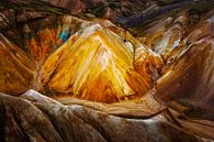 Kleurrijk vulkanisch landschap op IJsland van Chris Stenger thumbnail
