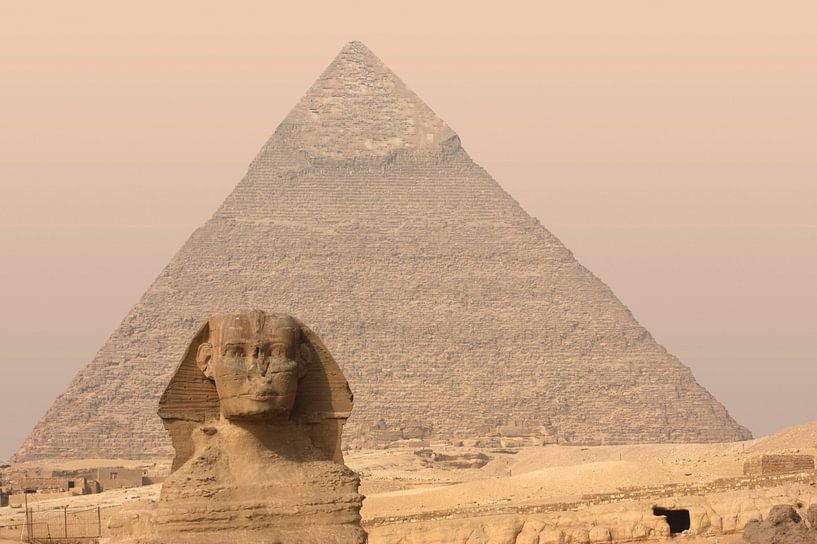 Pyramid and Sphinx by Achim Prill