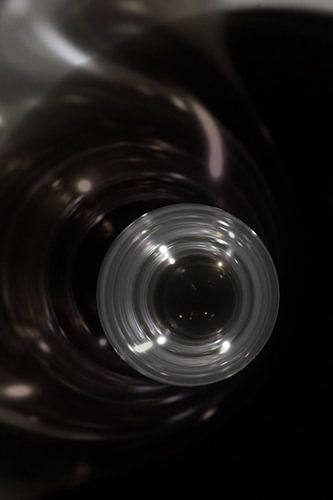 Reflexion einer Kugel in einer Kugel V2