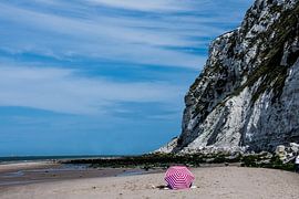 A lonely bathing guest by Hugo Braun