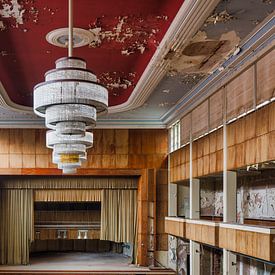 photo of an abandoned ballroom ( urbex ) by levaronne lourens