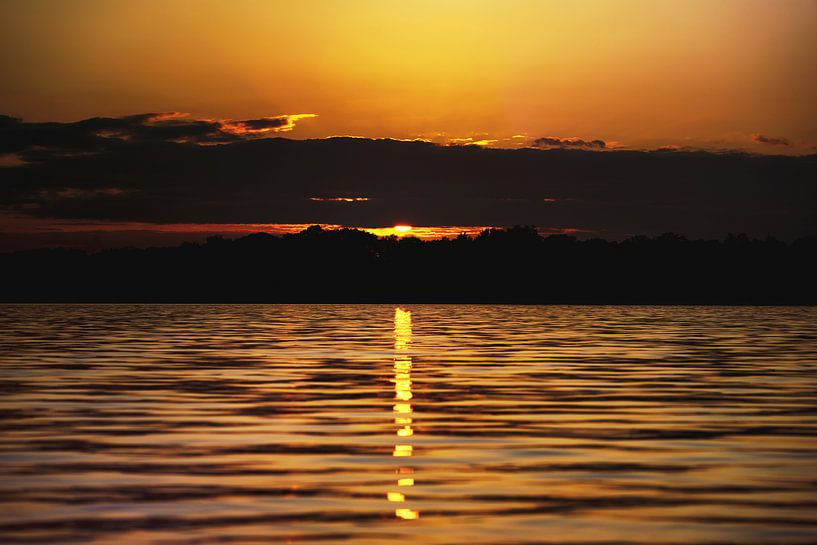 Sunset at the lake by Mike Ahrens