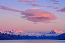 Sonnenuntergang am Mount Cook von Denis Feiner