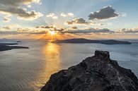 Strahlender Sonnenuntergang auf der Vulkaninsel Santorini von Ralf Lehmann Miniaturansicht