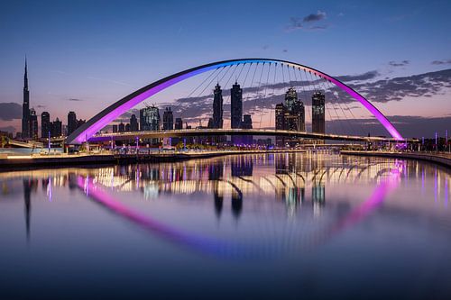 Dubai Rainbow Bridge by Stefan Schäfer