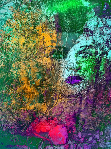 Violet lips by Gabi Hampe