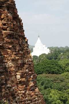 Mingun Pagoda, Myanmar van Johannes Grandmontagne