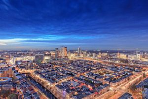 avond valt over Den Haag van gaps photography